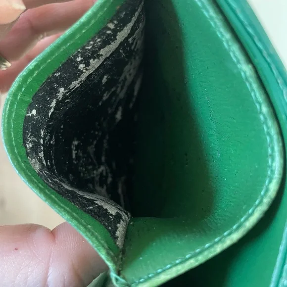 Louis Vuitton Epi Leather Wallet 💚 - Picture 13 of 16